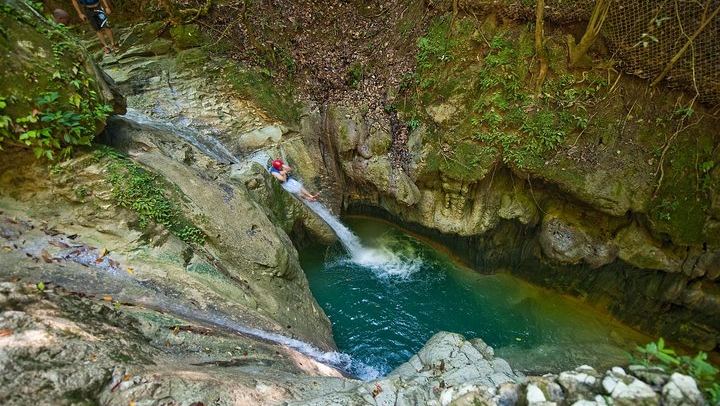 Damajagua 12 Waterfalls by Safari Truck from Puerto Plata, La Virgen and La Tinajita (1/6)