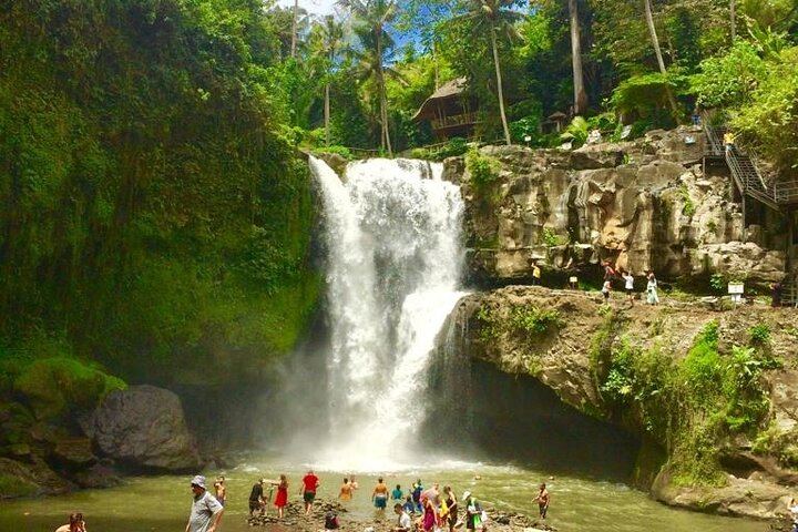 Tibumana and Kanto Lampo Private Waterfall Tour With Wi-Fi Car and Entrance Tickets (3/7)