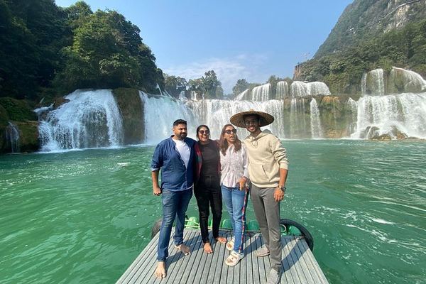 Cao Bang Full-Day Tour: Ban Gioc Waterfall, Nguom Ngao Cave and Angel Eye Mountain