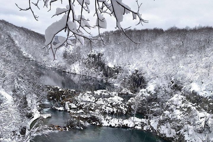 Private Rastoke and Plitvice Lakes Tour from Zagreb with Hotel Pickup (12/12)