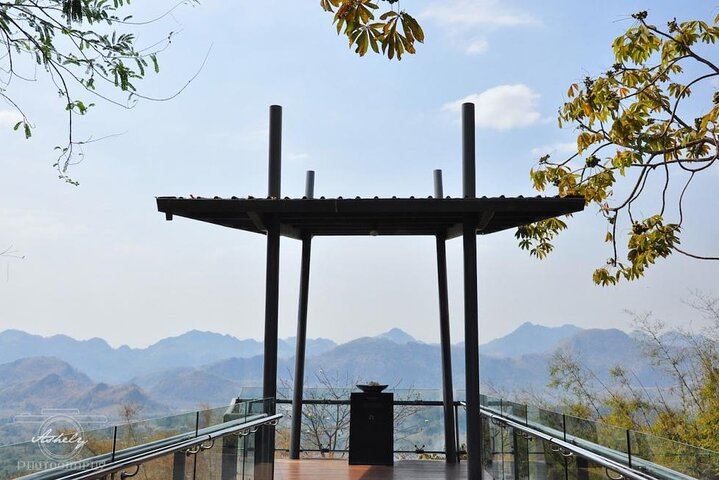 Erawan Falls, Hellfire Pass and Death Railway Train Day Tour from Kanchanaburi (9/12)