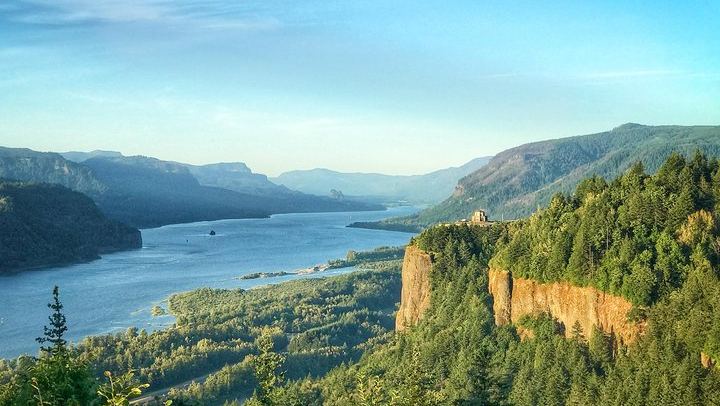 Half-Day Columbia Gorge Waterfall Hikes with Local Legends, Portland Pickup (2/7)
