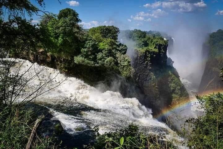 Victoria Falls and Chobe 3-Day Tour With Airport Transfers and Park Fees Included (7/12)