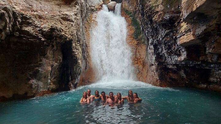 La Leona Waterfall Half-Day Hike with 4WD Truck Ride, Minimum 2 Travelers (1/12)