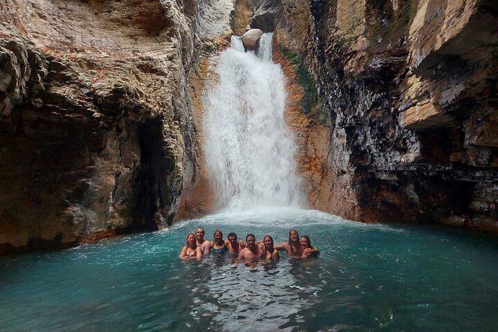 La Leona Waterfall Half-Day Hike with 4WD Truck Ride, Minimum 2 Travelers (1/12)