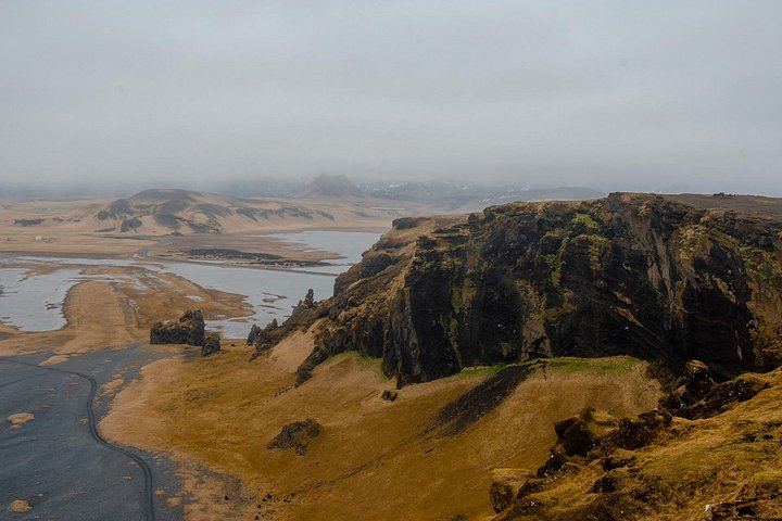 Guide-Led Private South Coast Tour: Gljufrabui, Dyrholaey Arch Viewpoint and Reynisfjara (3/12)