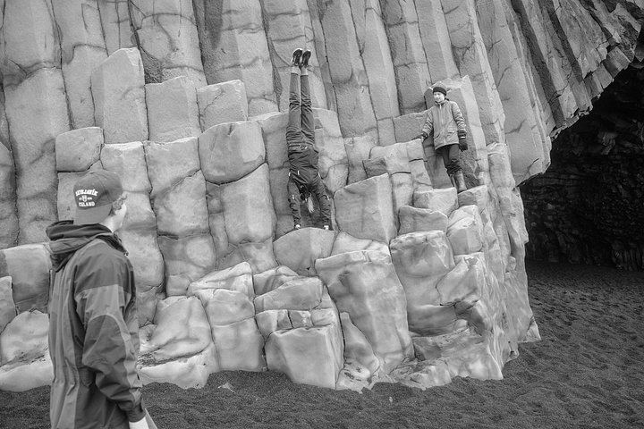 Guide-Led Private South Coast Tour: Gljufrabui, Dyrholaey Arch Viewpoint and Reynisfjara (6/12)