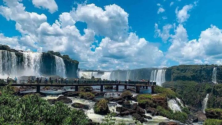 Private Iguazu Falls Day Tour, Argentina in the Morning and Brazil in the Afternoon (2/12)