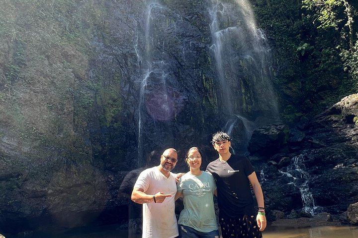 GeoAventuras Hidden Trail Waterfall Hike for Small Groups from San Juan (3/12)