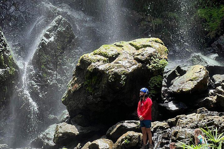 GeoAventuras Hidden Trail Waterfall Hike for Small Groups from San Juan (5/12)