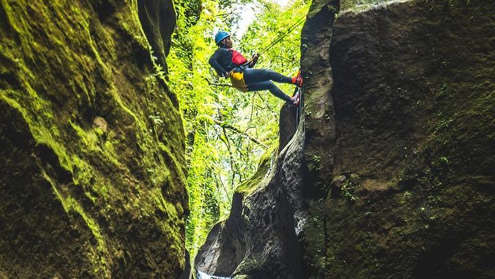 Night Canyoning with Extreme Dominica: Helmet-Light Descent Through Rainforest Gorges (3/7)