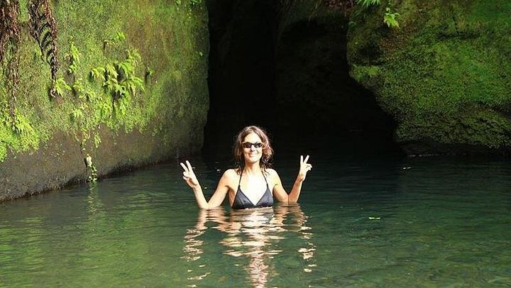 Middleham Falls Hike and Ti'tou Gorge Swim: Half-Day from Roseau with Pickup (3/6)