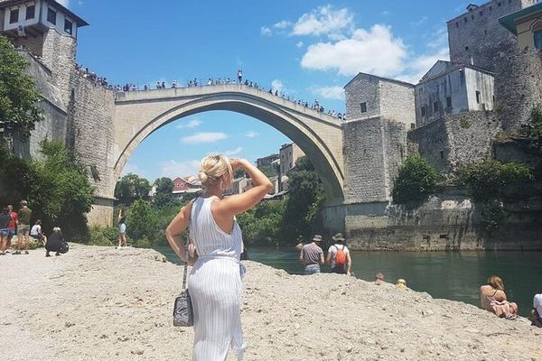 Private Transfer Dubrovnik to Split via Ston, Pocitelj, Mostar and Kravica Falls, Up to 7