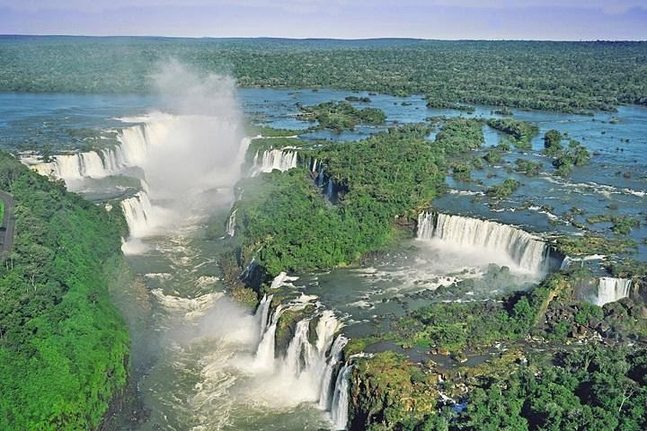 Iguassu Falls Brazilian Side Minivan Tour with Hotel Pickup from Foz do Iguacu (4/12)