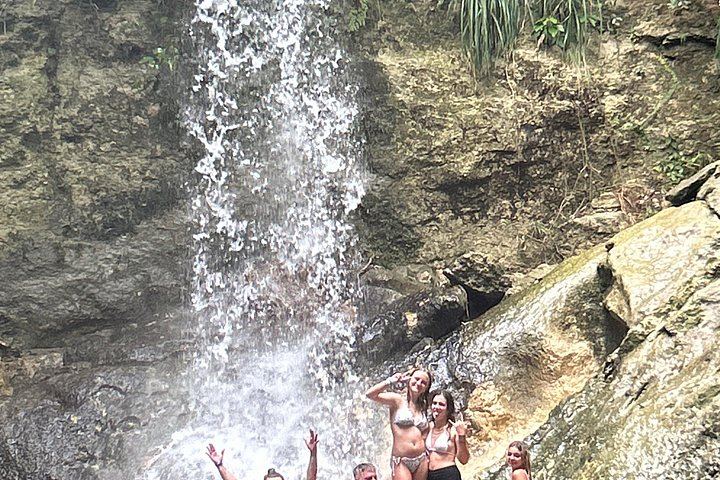 Gozalandia Waterfall Day Trip with Coffee Stop, Hacienda La Esperanza and Free Mojito (12/12)