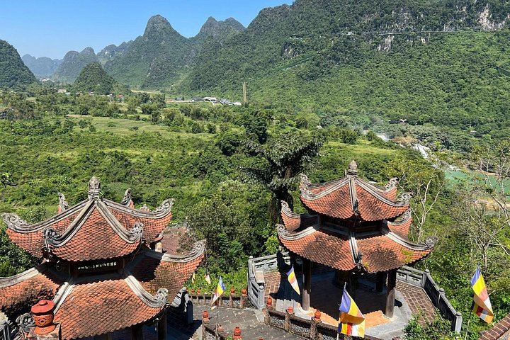 Ban Gioc Waterfall 2 Days from Hanoi: Angel Mountain, Quay Son Homestay and Swim (6/6)