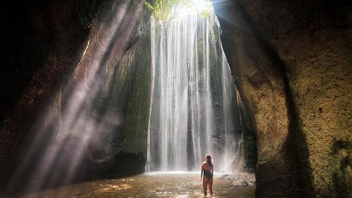 Bali Day Tour to Four Waterfalls: Tegenungan, Tukad Cepung, Kanto Lampo, Tibumana (1/12)