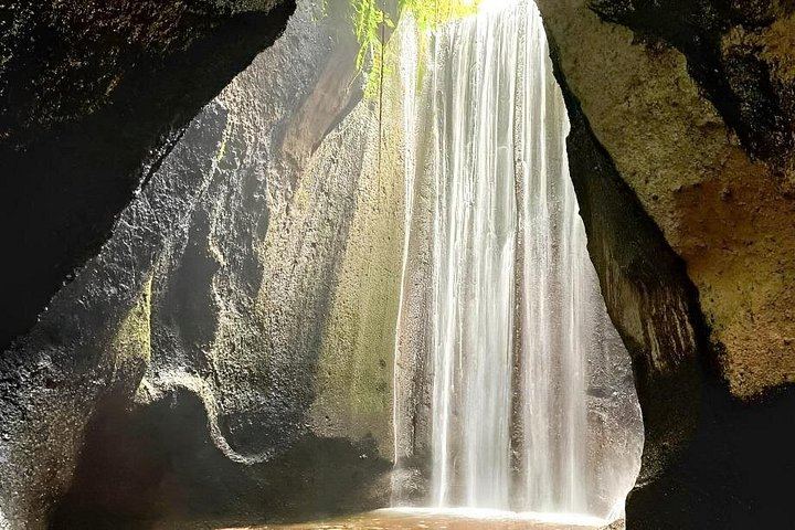 Bali Day Tour to Four Waterfalls: Tegenungan, Tukad Cepung, Kanto Lampo, Tibumana (3/12)