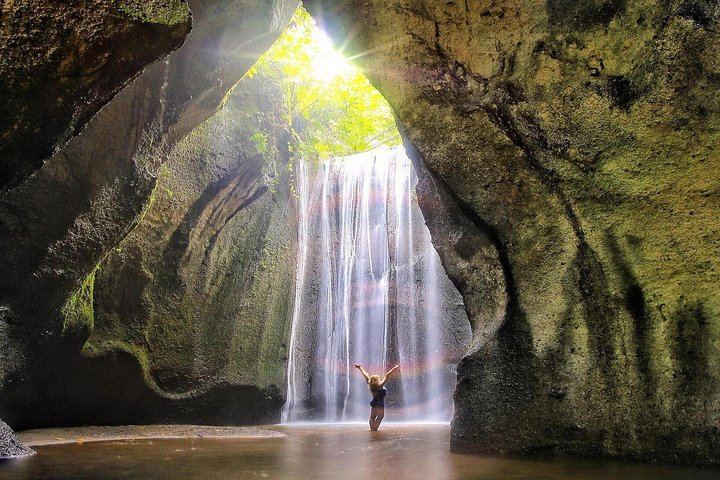 Ubud Private Day Tour: Tibumana, Tukad Cepung and Tegenungan Waterfalls (1/12)