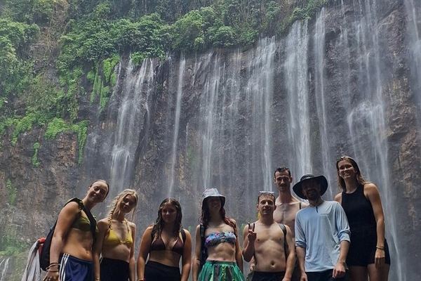Tumpak Sewu Waterfall Hiking Day Trip from Malang with Guide, Car and Entry Ticket