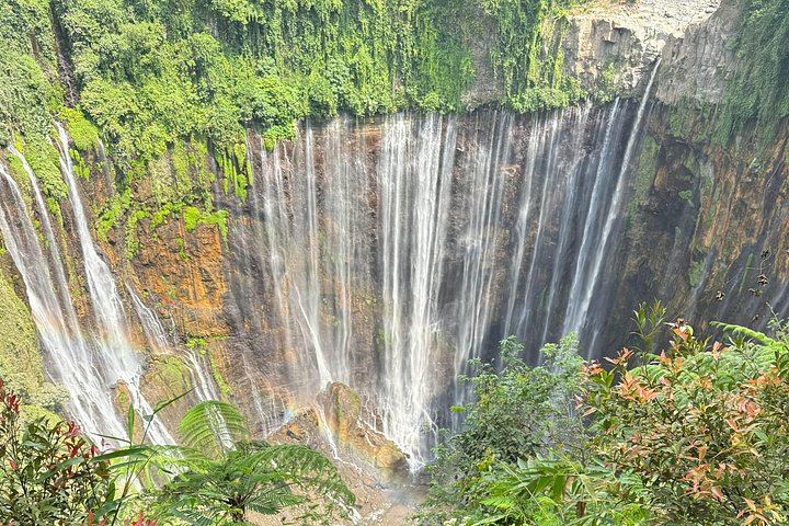 Private Tumpak Sewu and Goa Tetes Cave Adventure from Malang with Tickets Included (1/5)