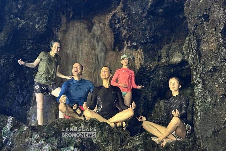 Private Tumpak Sewu and Goa Tetes Cave Adventure from Malang with Tickets Included (4/5)