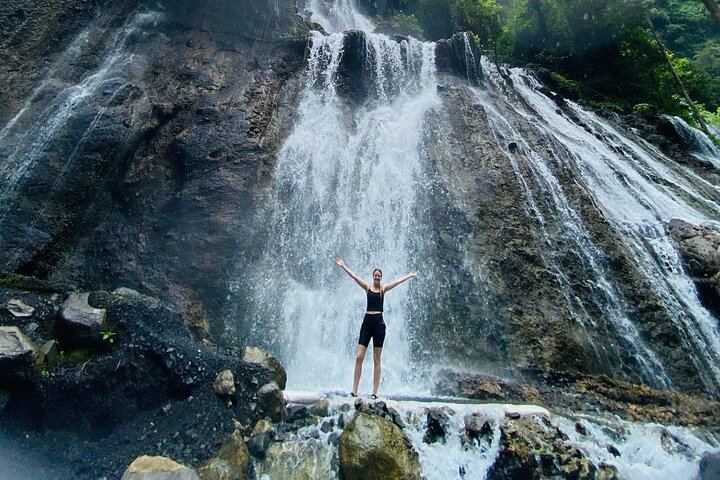Tumpak Sewu and Tetes Cave Day Trip from Malang or Surabaya, Air-Conditioned Car (1/9)