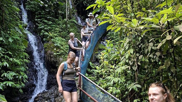 Tumpak Sewu Waterfall Hiking Day Trip from Malang with Guide, Car and Entry Ticket (4/5)