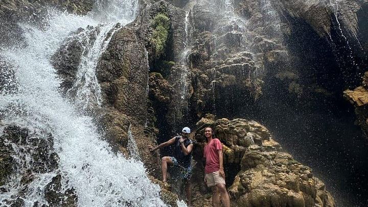 Private Tumpak Sewu and Goa Tetes Cave Adventure from Malang with Tickets Included (2/5)