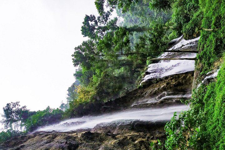 Tumpak Sewu Waterfall Day Trip from Malang with Lunch, Coffee or Tea and Driver (4/5)