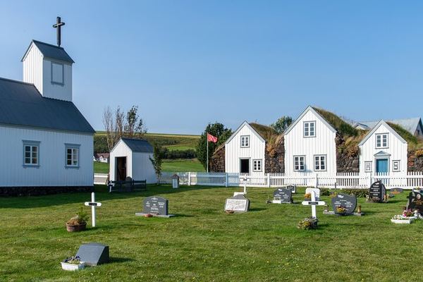 Godafoss and Grenjadarstadur Turf House Tour from Akureyri Port with Coffee and Kleina