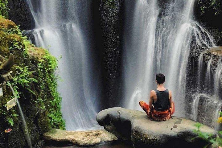 Beji Griya Melukat Purification With Priest, Sarong, Locker and Transfers (2/12)