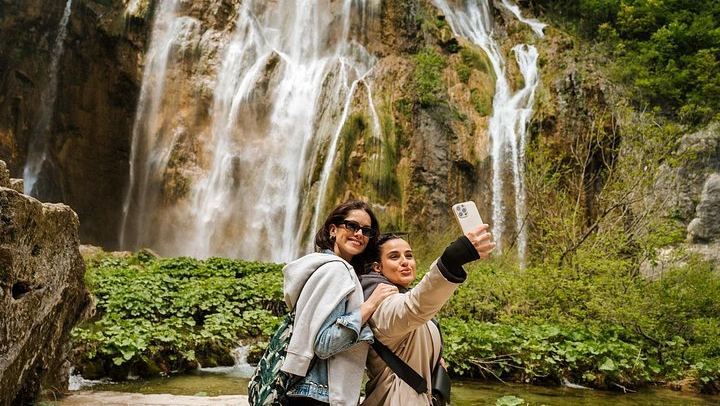 Plitvice Lakes and Rastoke Semi-Private Trip from Zagreb in English or Spanish (2/12)