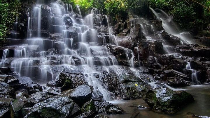 Ubud Hidden Gems Private Tour: Tukad Cepung, Kanto Lampo, Tibumana, Tirta Empul (1/5)