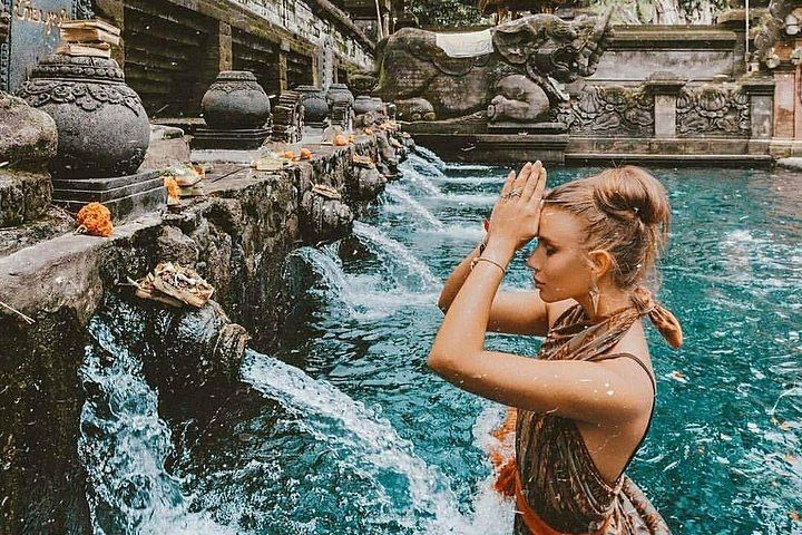 Ubud Hidden Gems Private Tour: Tukad Cepung, Kanto Lampo, Tibumana, Tirta Empul (3/5)