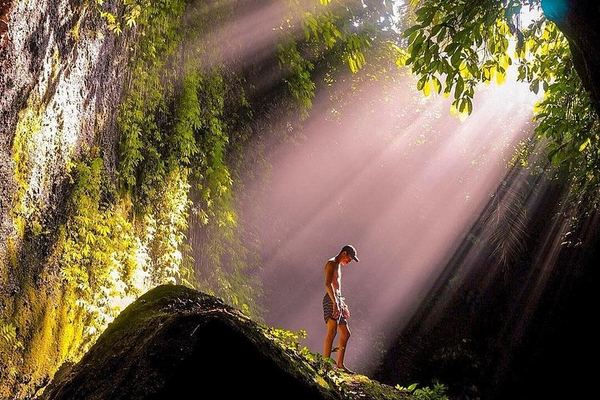 Ubud Secret Waterfalls Private Tour: Kanto Lampo, Tibumana, Tukad Cepung, Swing