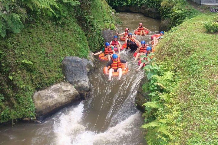 Ubud Three Waterfalls Tour: Kanto Lampo, Tibumana and Suwat with Bamboo Raft (11/12)