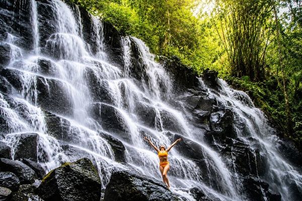 Ubud Private Tour: Kanto Lampo, Tibumana and Tukad Cepung Waterfalls with Swing