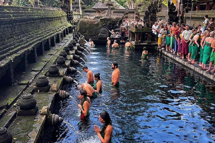 Ubud Full Day Tour: Kanto Lampo, Tibumana, Tirta Empul and Tegallalang (3/4)
