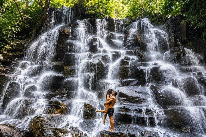Ubud Private Tour: Kanto Lampo, Tibumana, Tirta Empul and Aloha Jungle Swing (1/12)