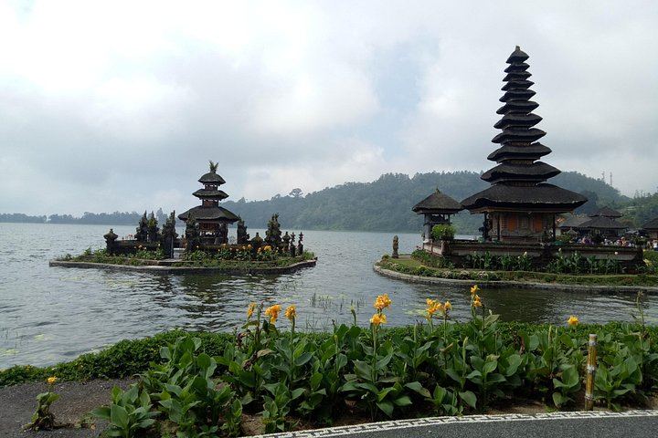 Private Bali Day Tour: Leke-Leke Waterfall, Handara Gate, Ulun Danu Bratan, Taman Ayun (7/7)
