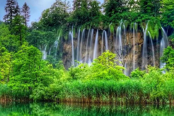 Private Plitvice Lakes Day Trip from Zagreb with Rastoke Coffee Stop