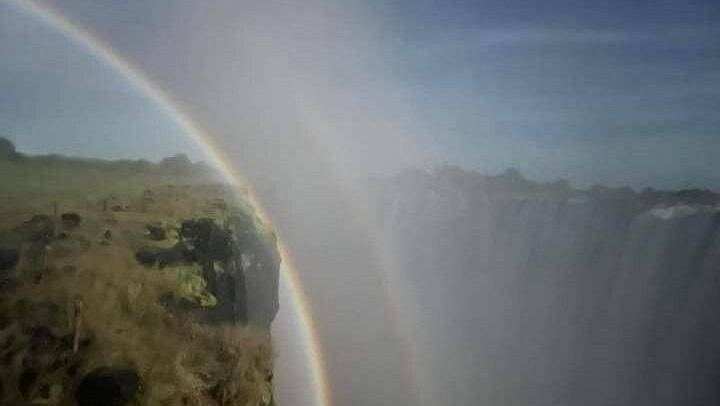 Victoria Falls 3-Day Shared Tour With Sunset Cruise and Helicopter Flight (2/5)