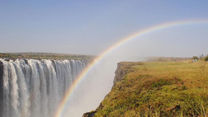 Victoria Falls Cross-Border Guided Tour, Four Hours at the Falls, Lodge Transfer (1/10)