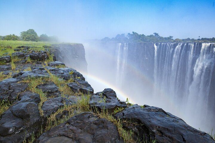 Victoria Falls Cross-Border Guided Tour, Four Hours at the Falls, Lodge Transfer (3/10)