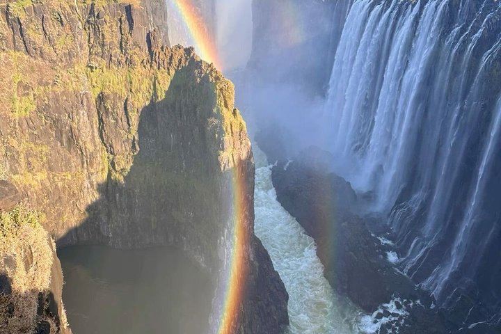 Victoria Falls Cross-Border Tour with Tonga Guide Thelma, Zimbabwe and Zambia (10/12)