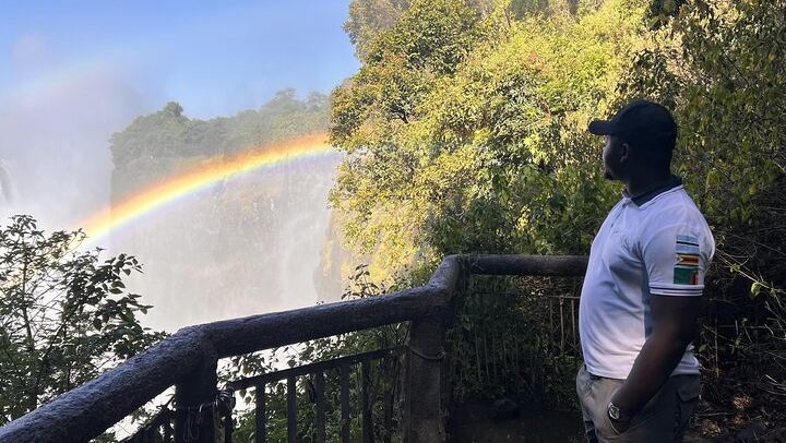 Victoria Falls Day Trip from Kasane, Zambian Side then Zimbabwe, Border Help (1/12)