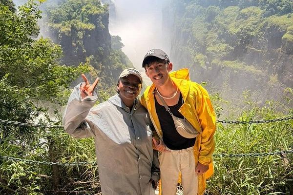Victoria Falls Two Hour Guided Walk to Danger Point and Rainbow Falls with Pickup