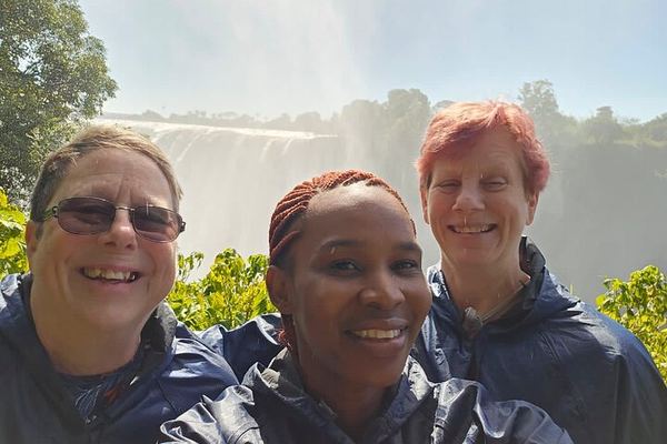Victoria Falls Two Hour Walking Tour with Local Stories and Big Tree
