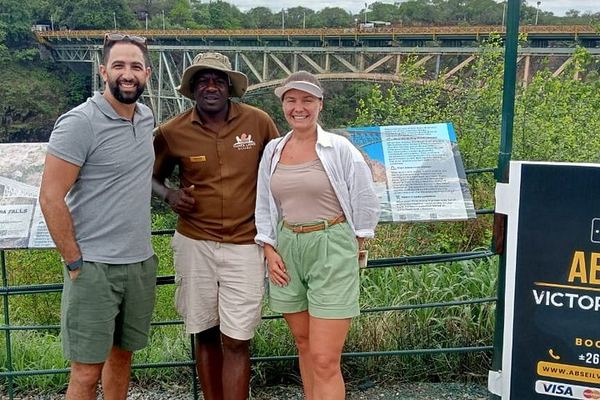 Victoria Falls Two Hour Guided Experience with Transport and Photo Help